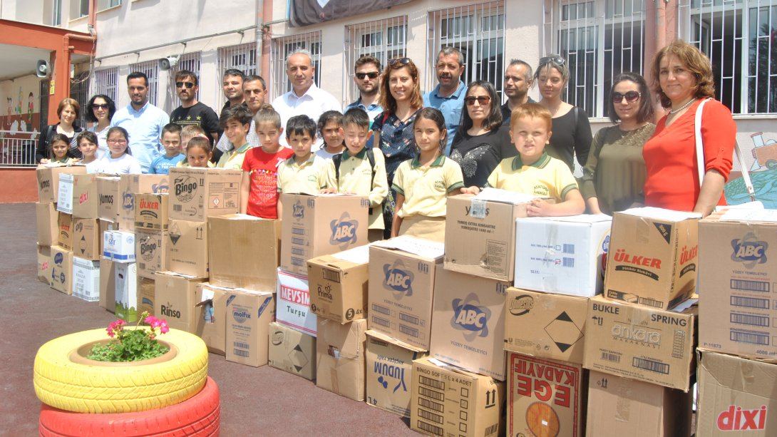 Atatürk İlkokulu'ndan Yardım Kampanyası