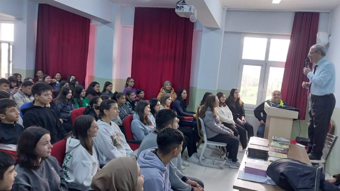 Beydağ Cumhuriyet Çok Programlı Anadolu Lisesi'nde Başarıda Moral Motivasyon Konulu Seminer