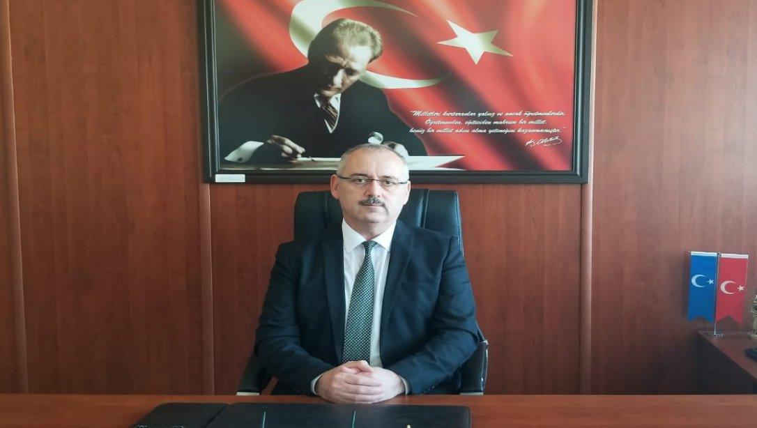 İlçe Milli Eğitim Müdürümüz Sunullah Desticioğlu'nun 29 Ekim Cumhuriyet Bayramı Mesajı