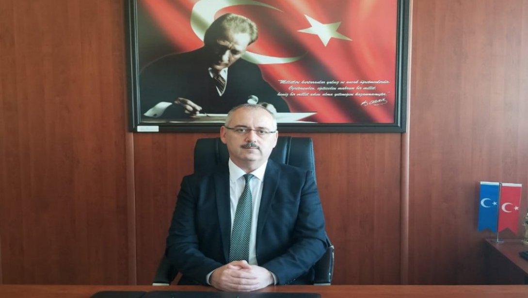 İlçe Milli Eğitim Müdürü Sunullah Desticioğlu' nun 